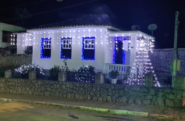Em Resende Costa, “Natal Tecendo Luz” premia as melhores decorações da cidade