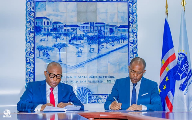 Cidade Praia: Câmaras Municipais de Praia e Dakar (Senegal) assinam acordo