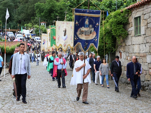 Em Resende, a tradicional peregrinação a Santa Maria de Cárquere