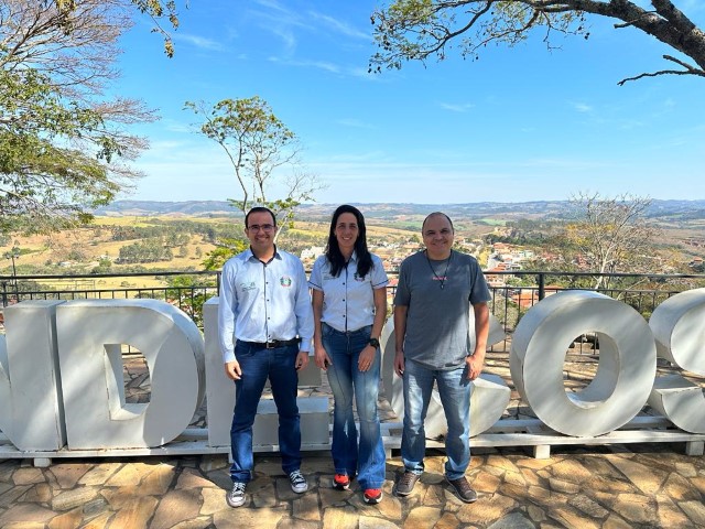 Resende Costa cria nova secretaria focada no desenvolvimento econômico