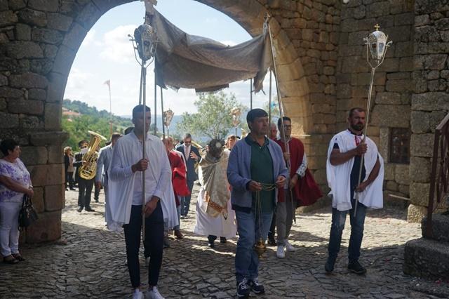 Resende: peregrinação a Santa Maria de Cárquere reuniu centenas de pessoas