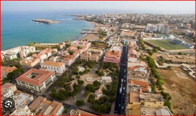 Praia acolhe a 13.ª edição do Encontro de Escritores de Língua Portuguesa